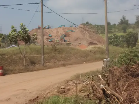 Agustus 2017